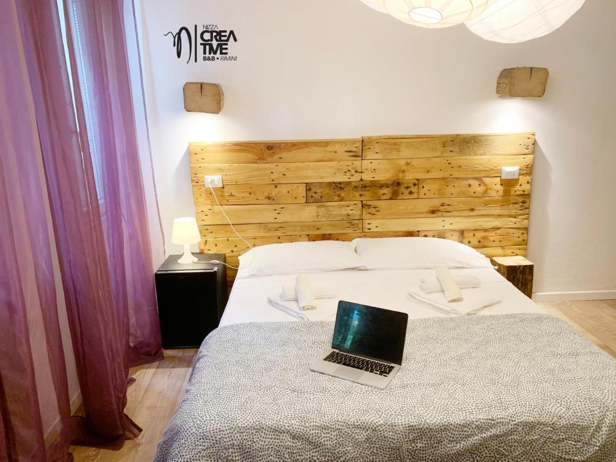 Hotel Nizza Rimini Buitenkant foto