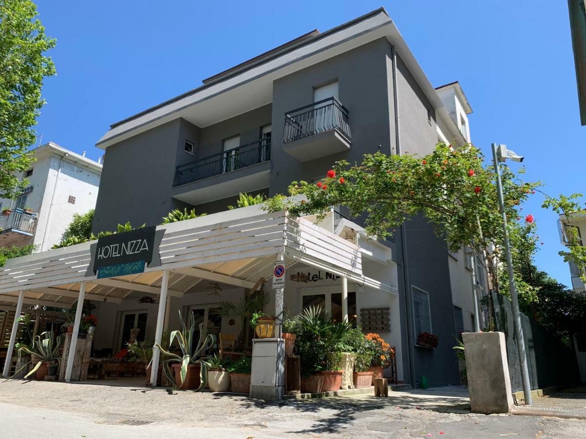 Hotel Nizza Rimini Buitenkant foto